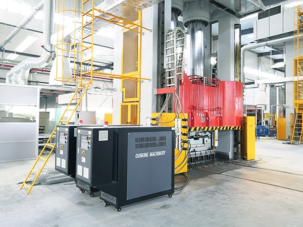 SMC成型模溫機(jī)